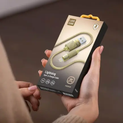 Кабель Luxe Cube Premium USB-Lightning, 1м, золотистый (8886668686150)