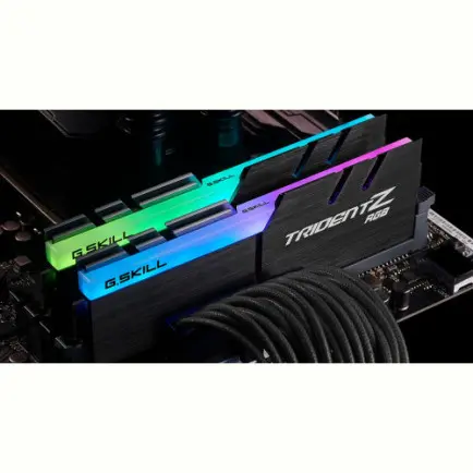 Модуль памяти DDR4 2x16GB/4400 G.Skill Trident Z RGB (F4-4400C19D-32GTZR)