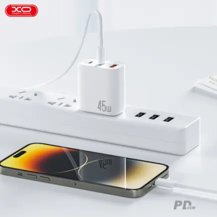 Мережевий зарядний пристрій XO L117 (2USB-С, 1USB, 3А)