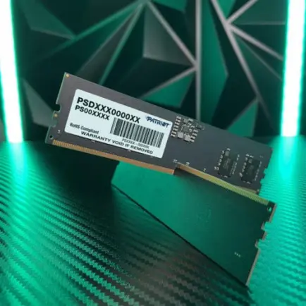 Модуль пам`яті DDR5 8GB/5200 Patriot Signature Line (PSD58G520041)