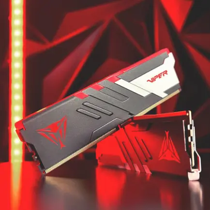 Модуль пам`яті DDR5 2x16GB/7400 Patriot Viper Venom RGB (PVVR532G740C36K)