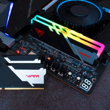 Модуль пам`яті DDR5 2x16GB/7400 Patriot Viper Venom RGB (PVVR532G740C36K)