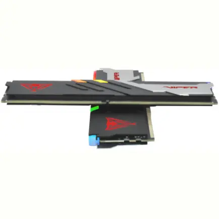 Модуль пам`яті DDR5 2x16GB/7400 Patriot Viper Venom RGB (PVVR532G740C36K)