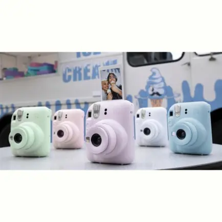 Фотокамера миттєвого друку Fujifilm Instax Mini 12 Mint Green (16806119)