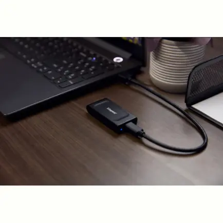 Накопитель внешний SSD Portable USB 2.0ТB Kingston SXS1000 Black (SXS1000/2000G)
