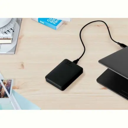 Зовнішній жорсткий диск 2.5" USB 5.0TB WD Elements Portable Black (WDBU6Y0050BBK-WESN)