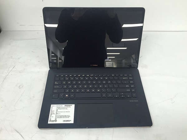 ASUS ZenBook Pro15